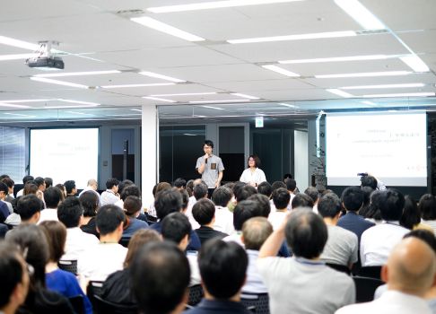 降りかかる問題は選べないが、問題を解く態度は選べる。「7つの行動規範」の先にある未来とは？